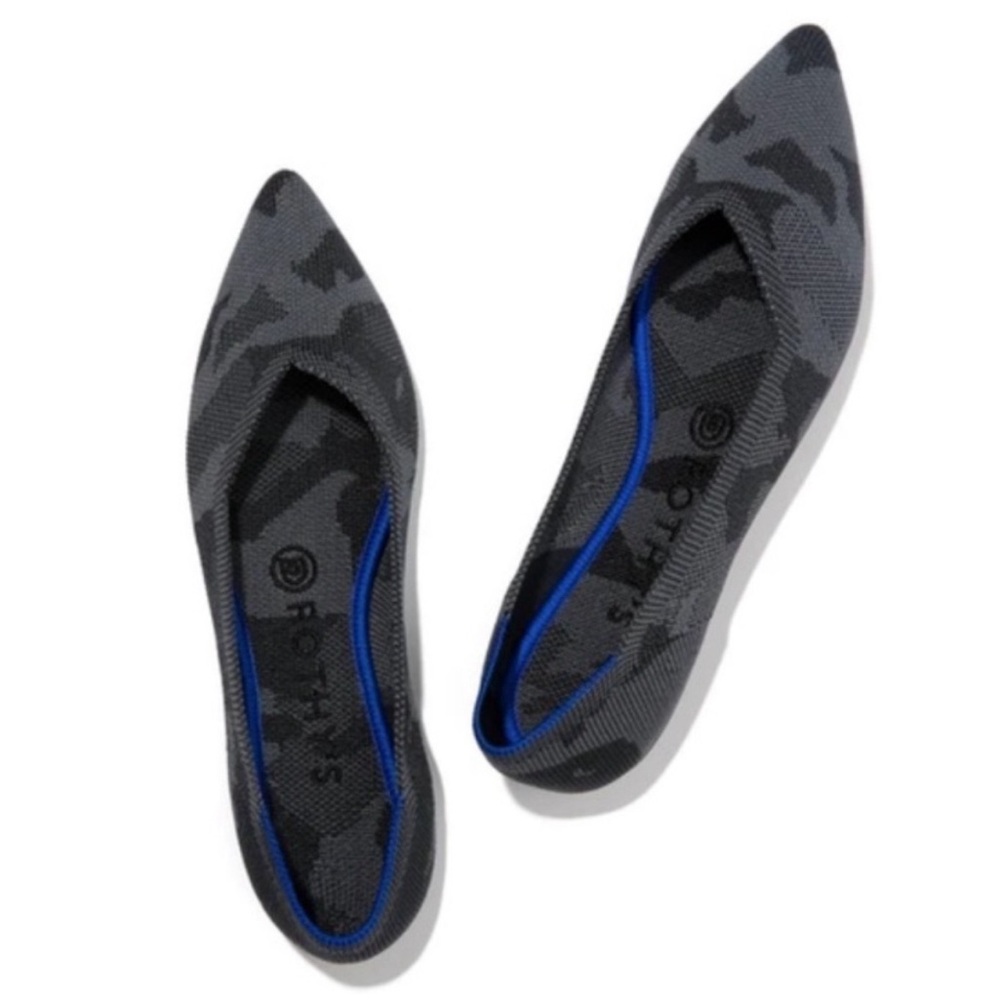Rothy’s points in grey camo